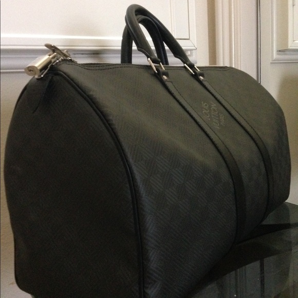 LOUIS VUITTON Keepall (Rare) - Picture 3 of 6
